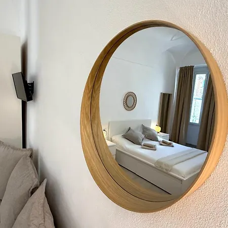 Centro Storico - Palazzo Manara - East